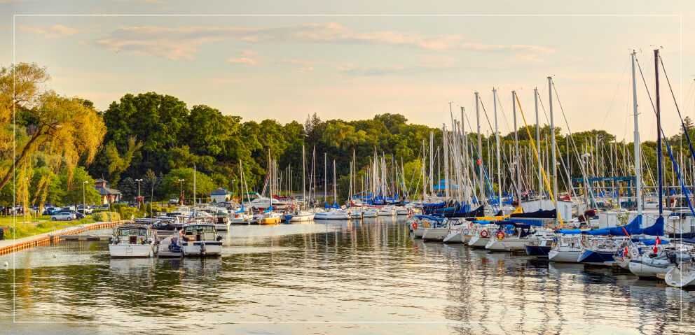 yacht club
